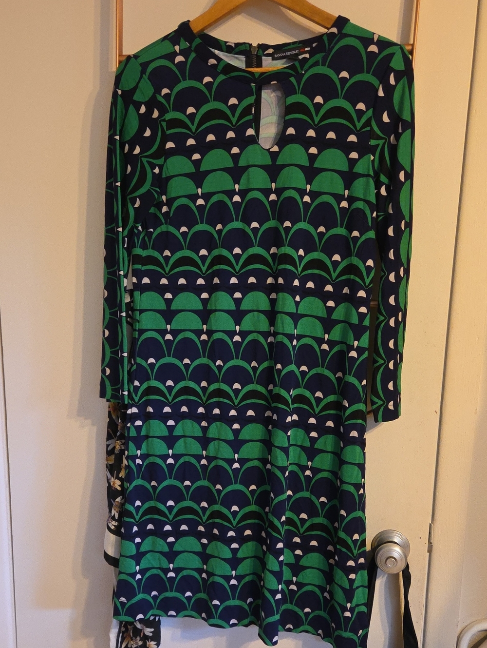 Banana Republic Mad Men 60s Patterned Keyhole Dress